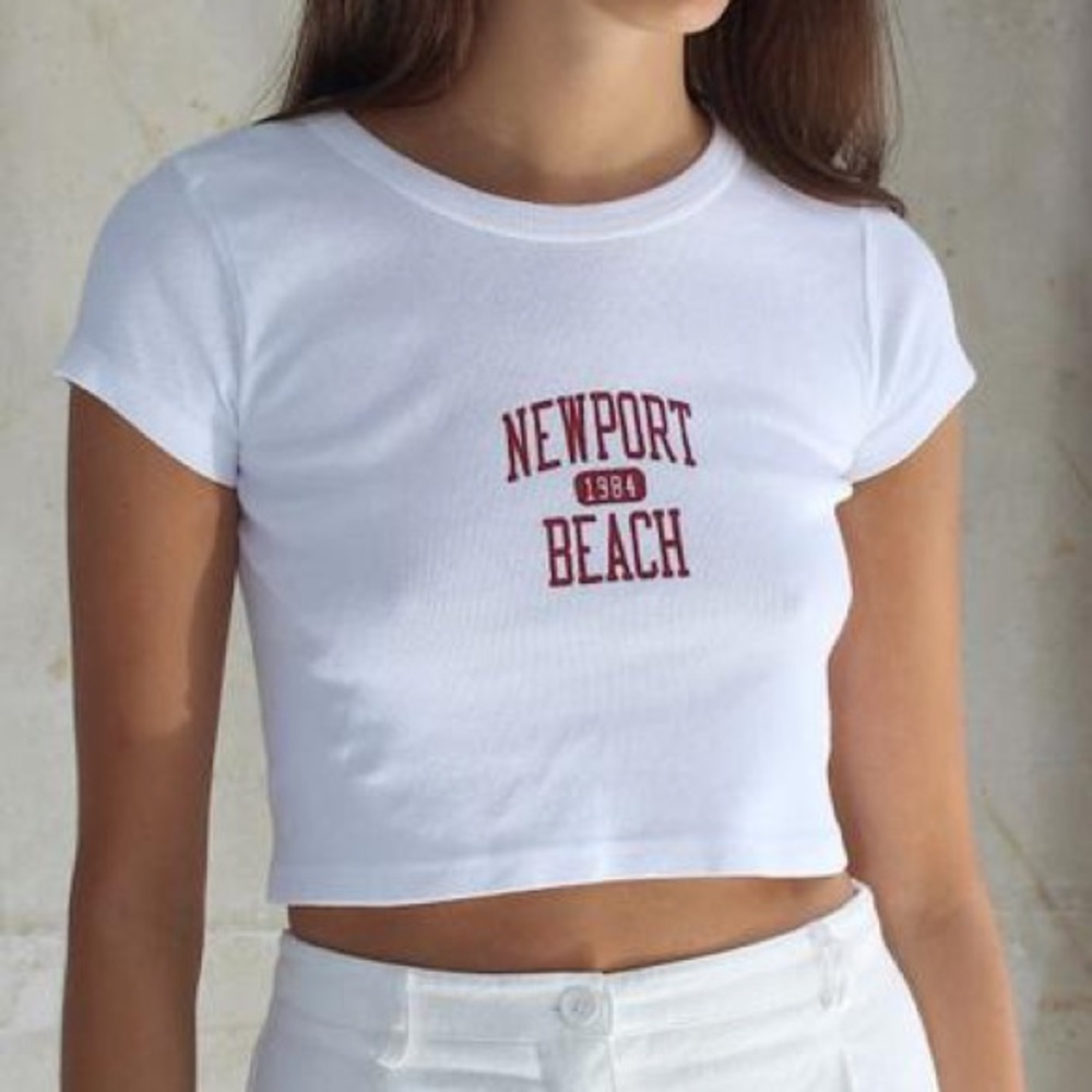Brandy Melville White and Red Newport Beach Ashlyn Crop Top